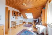Zimmer 1 im Dachgeschoss - 