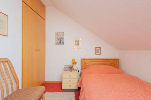 Zimmer 2 im Dachgeschoss - 