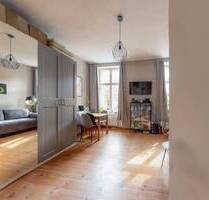 Kompakte Altbau-Wohnung mit Außenfläche und klassischem Wohncharakter - Potsdam Nördliche Innenstadt Kompakte Altbau-Wohnung mit Außenfläche und klassischem Wohncharakter - Potsdam Nördliche Innenstadt