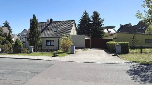 von vorne - Einfamilienhaus mit 145,00 m&sup2; in Bad Belzig zum Kaufen