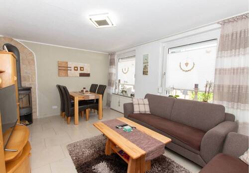 6. Wohnzimmer - 