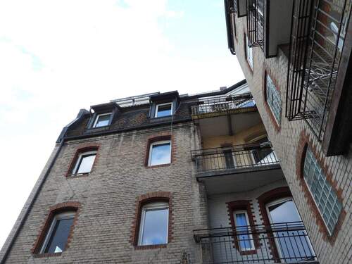 Balkon - 6 Zimmer Etagenwohnung in Nürnberg