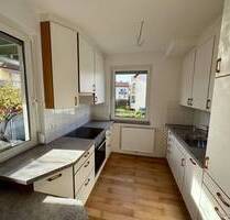 Studenten erwünscht! - Neu renovierte Erdgeschosswohnung mit 2 Balkonen und Stellplatz - Geislingen an der Steige