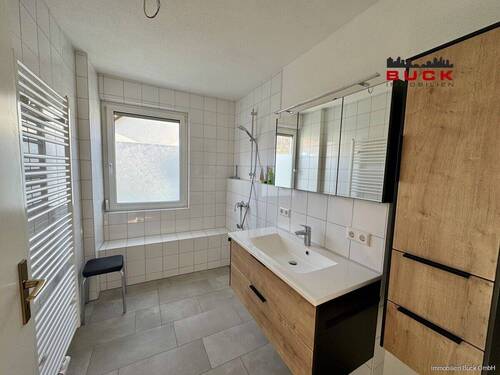 Badezimmer - 2 Zimmer Etagenwohnung zur Miete in Geislingen an der Steige