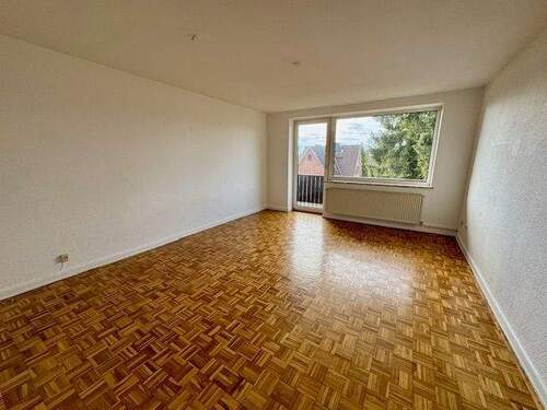 Wohnzimmer - 3 Zimmer Etagenwohnung in Itzehoe