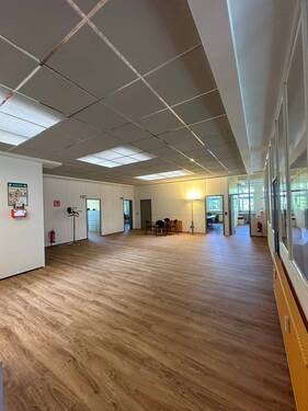 Eingangsbereich - 1 Zimmer Büro in Oldenburg