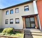 Hausansicht - 2-FH in Sindelfingen - Reihenmittelhaus mit Garage und großem Garten