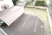 Garten/Parkplätze Ansicht I - 