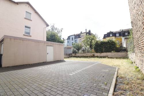 Garten/Parkplätze Ansicht II - 