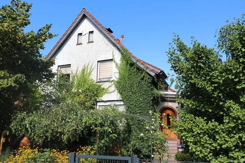 Außenansicht - 7 Zimmer Einfamilienhaus zum Kaufen in Gifhorn