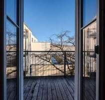 Helle Altbauwohnung mit geräumigem Balkon, neben dem Schillerpark. - Berlin Wedding