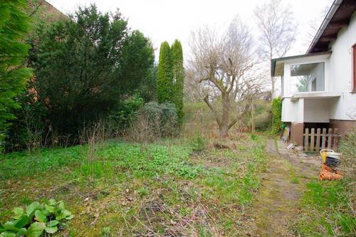 Seitlicher Garten - Grundstück in Hamburg zum Kaufen