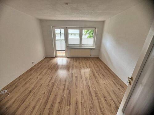 Wohn- und Esszimmer - 