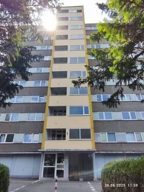 Elsa-Brandström-Straße 1 - 