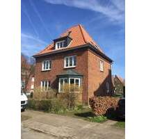 Hochwertig saniertes Einfamilienhaus in ruhiger, zentraler Lage in Schleswig