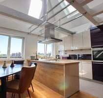 DREAMHOUSE Immobilien: Attraktiver Dachgeschossausbau mit großzügigem Grundriss - Hamburg Ottensen