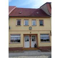 Charmante Pension mit Einliegerwohnung und Gastraum - Mühlberg