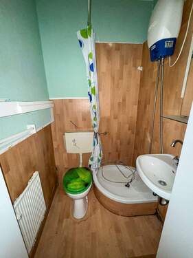 WC - Büro mit 30,30 m² in Aue-Bad Schlema zur Miete