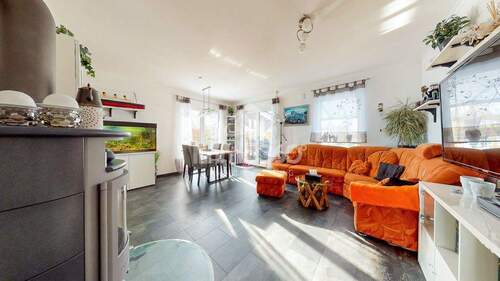 Zimmer 1 + Kamin - 3 Zimmer Einfamilienhaus zum Kaufen in Potsdam