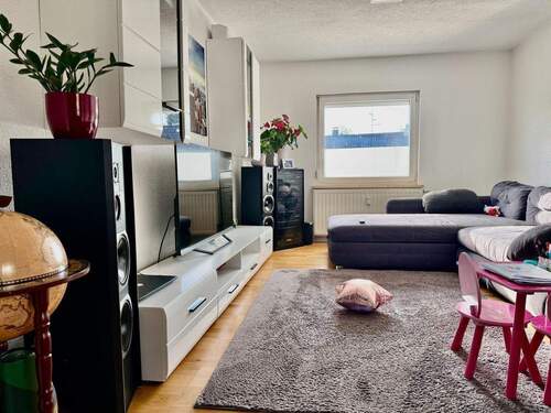 Wohnbereich - Etagenwohnung mit 100,00 m&sup2; in Schwabach zur Miete