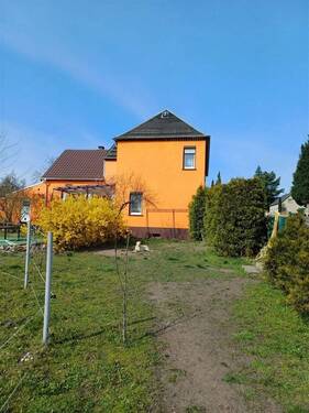 Blick vom Garten - 1 Zimmer Einfamilienhaus in Elsterwerda