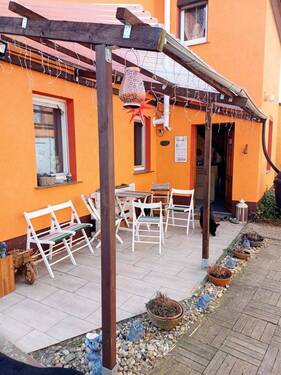 Terrasse Innenhof - Einfamilienhaus mit 227,00 m&sup2; in Elsterwerda zum Kaufen