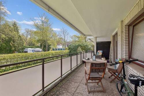 Balkon zur ruhigen Nebenstraße - 