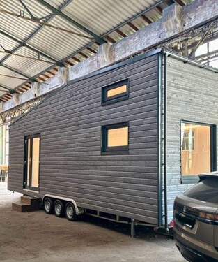 Hausansicht - 1 Zimmer Mehrfamilienhaus, Wohnhaus zum Kaufen in Leipzig