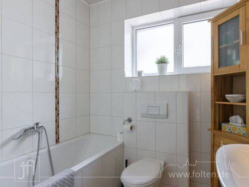 modernes Wannenbad - 