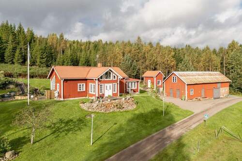 IMG_4840.jpeg - 6 Zimmer Mehrfamilienhaus, Wohnhaus in Rottneros