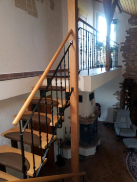 a288ecf8-43b5-4b0d-9e32-8003532db6bc - 