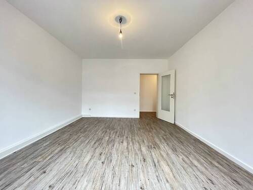 Wohnen - 2 Zimmer Etagenwohnung in Nürnberg