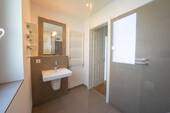 Duschbad im 1. Obergeschoss - 