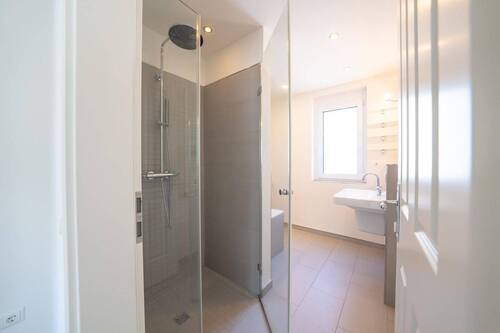 Privates Vollbad Elternbereich - 