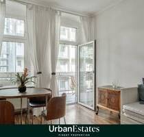 Ruhige Innenhofwohnung mit Tiefgaragenstellplatz - Berlin / Charlottenburg