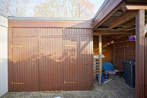 Geräteschuppen mit Unterstand Müllbehälter - 