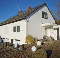 Volksbank Immobilien: Exklusives Wohnhaus mit Hallenschwimmbad und vielen Möglichkeiten - Hagen im Bremischen