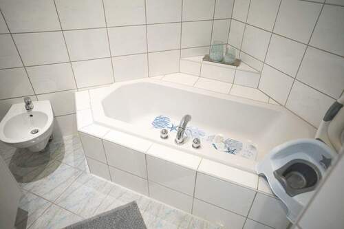 Eckbadewanne - 