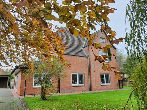Aussenansicht - 7 Zimmer Mehrfamilienhaus, Wohnhaus zum Kaufen in Schülp