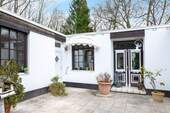 Hauseingang - 6 Zimmer Bungalow zum Kaufen in Mörfelden-Walldorf / Walldorf