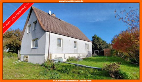 Rückseite mit rechtem Giebel - Großzügiges EFH mit Tiefgarage - Schöner alter Garten in Südrichtung - viel Platz in Haus und Hof P