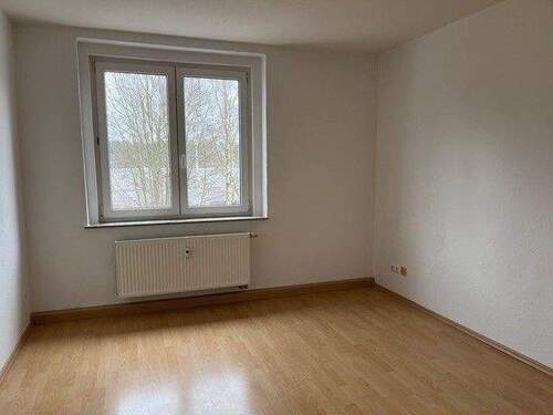 1.jpg - Kleine 4 Raumwohnung mit Balkon