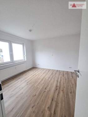Schlafzimmer - Etagenwohnung mit 83,00 m² in Glauchau zur Miete