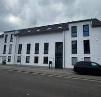 Hochwertige Wohnung mit Balkon, Aufzug, Niedrigenergiehaus - Igel