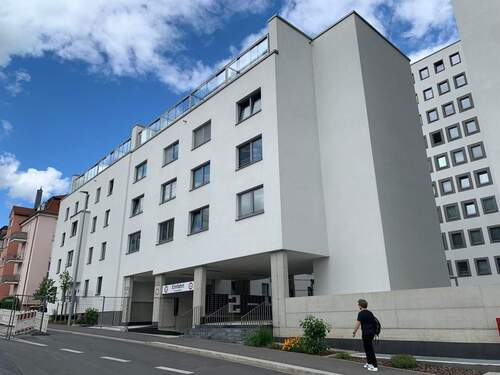 Einfahrt Tiefgarage - 