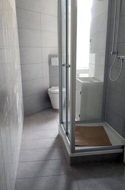 Badezimmer im 3. OG rechts - 