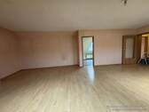 Wohnzimmer - Etagenwohnung mit 70,40 m&sup2; in Bretten - Kupferhälde zum Kaufen