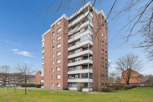 Rückansicht Wohnhaus - 