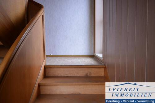 Treppe zum OG - 
