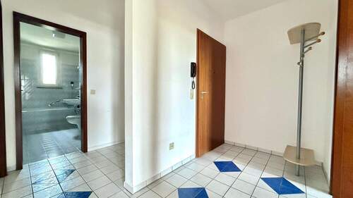 Flur zum Bad - 